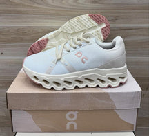Tênis Feminino On Running Isabell